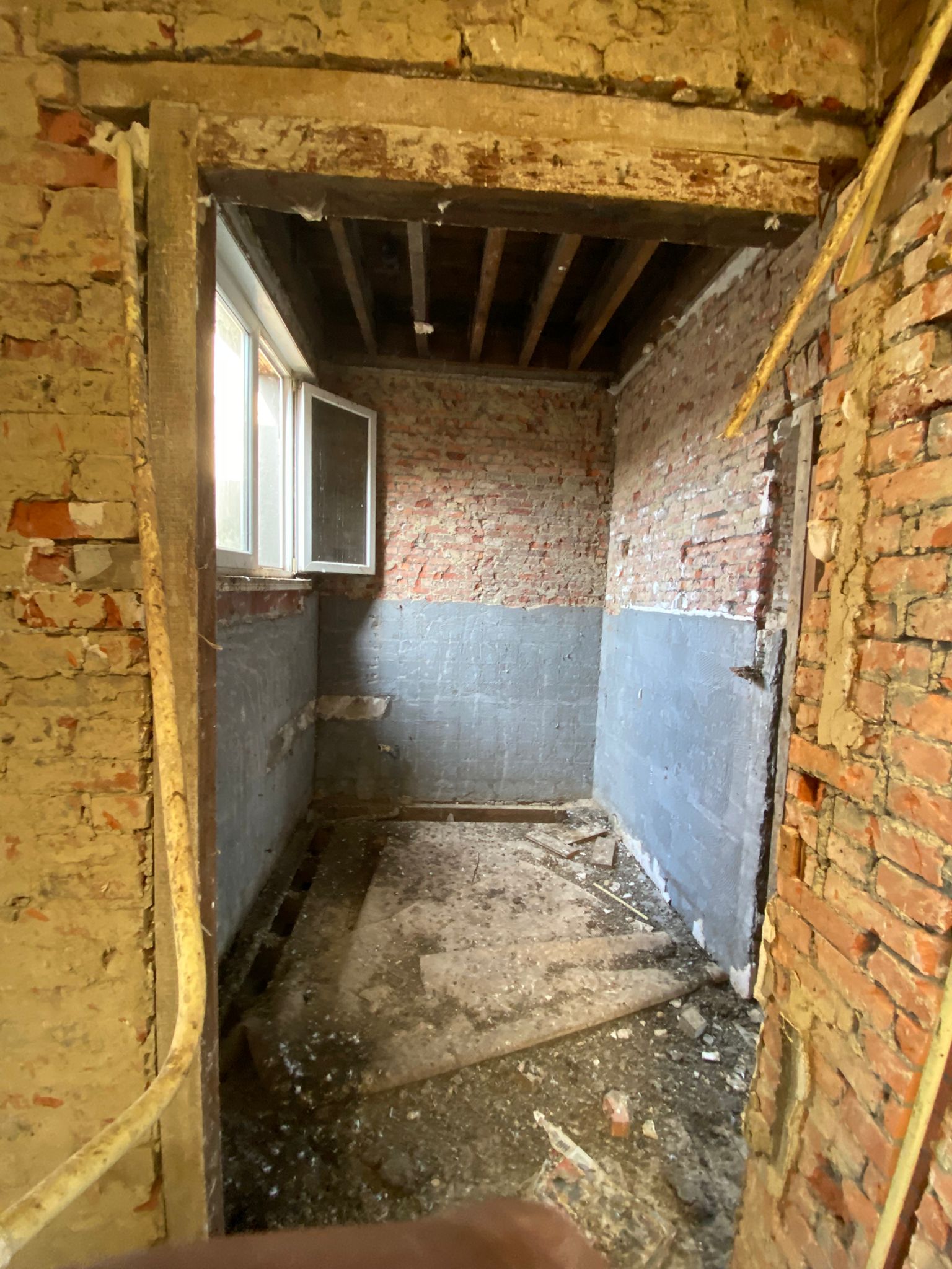 Totaalrenovatie en structurele versterking - Kiel