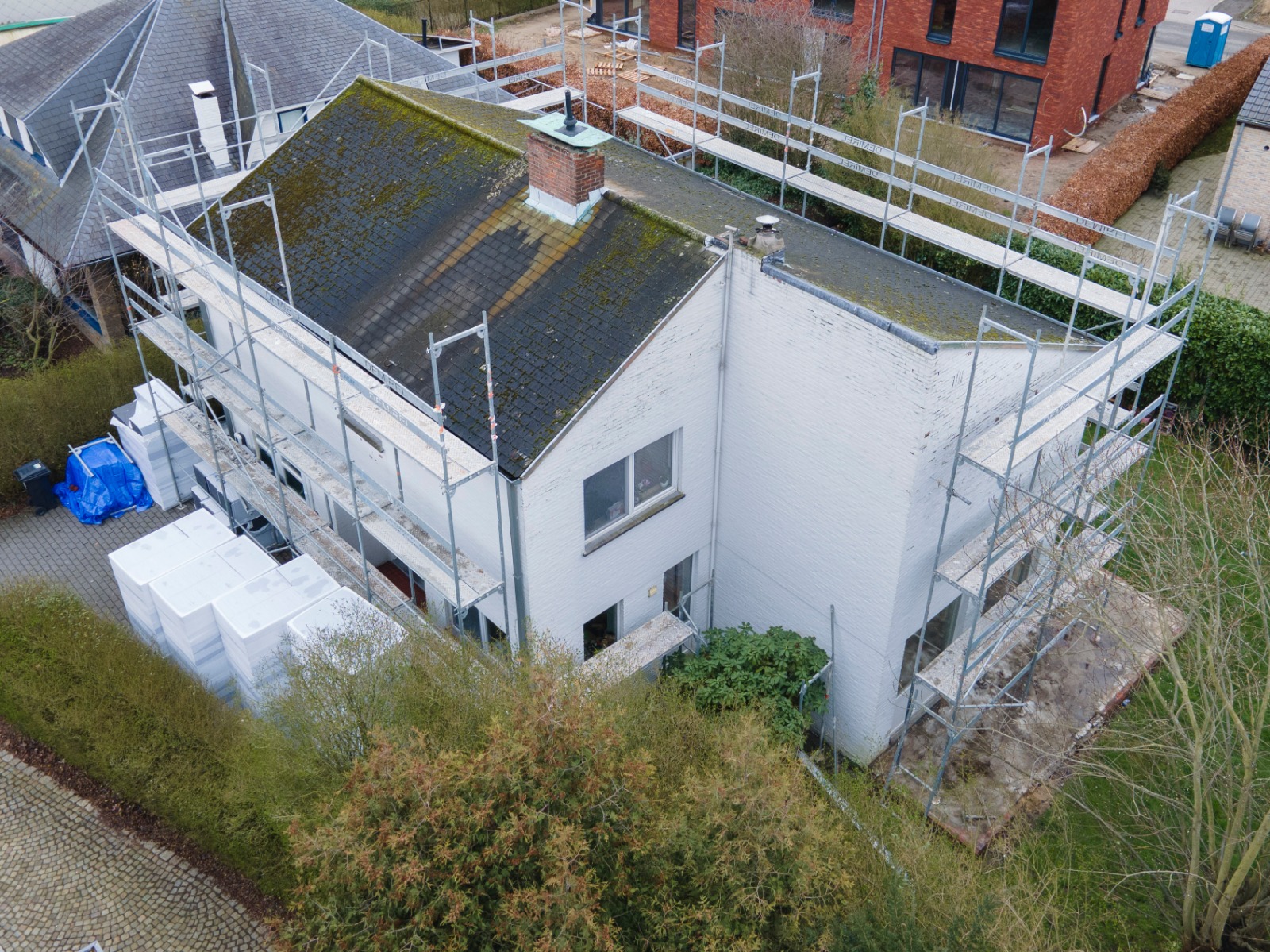 Dakrenovatie, gevelisolatie en kelderwaterdichting - Aartselaar